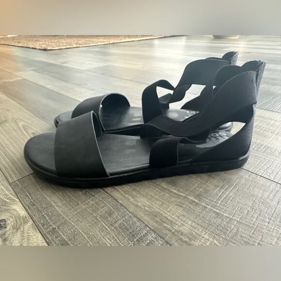 Sorel Ella II Strap Sandals - Picture 3 of 8